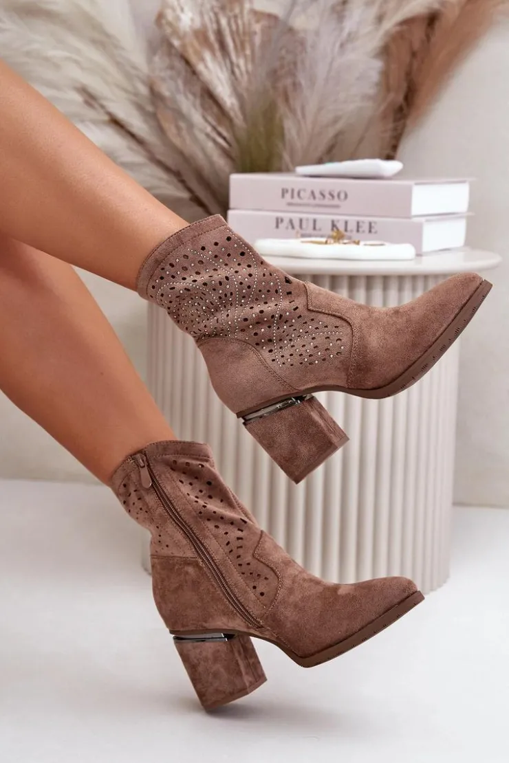 Clearance Damskie buty S.Barski Zdobione Ażurowe Botki Damskie Na Słupku Z Eko Zamszu Brązowe S.Barski HY42-029 Brązowy