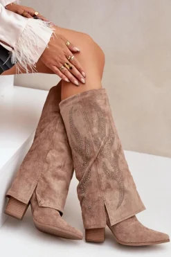 Damskie Boto Zdobione Kozaki Z Wywiniętą Cholewką Na Słupku Ciemnobeżowe Ivilta