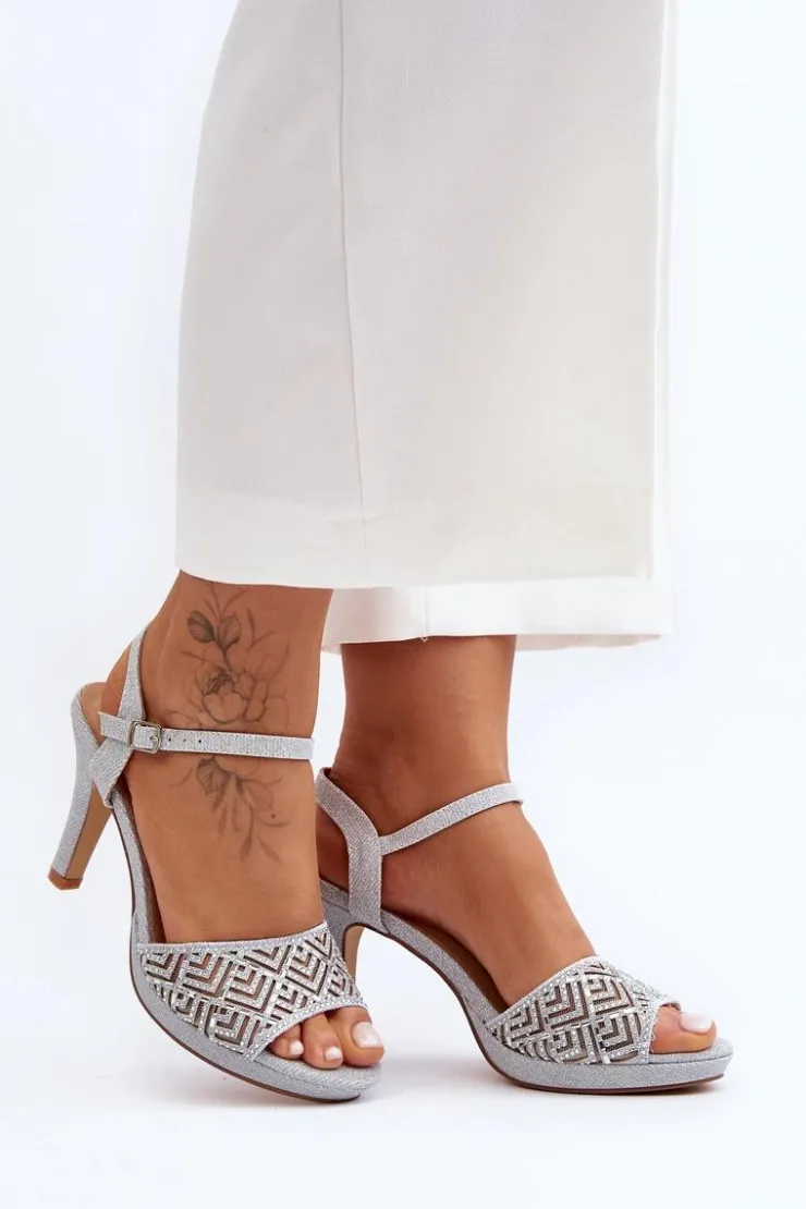 Sale D&A Zdobione Sandały Na Obcasie MR1038-44 Srebrne Srebrny